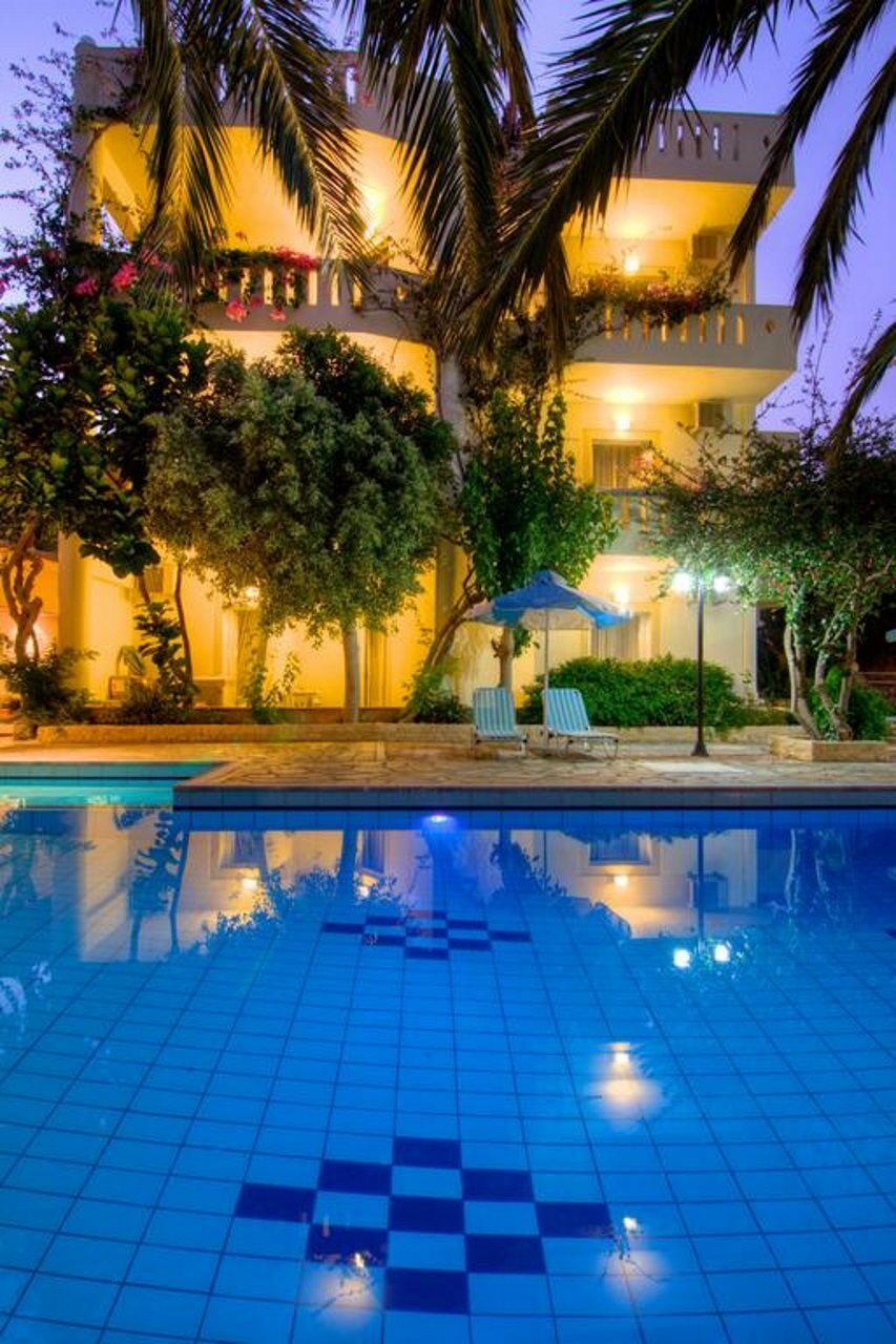 Sunrise Hotel & Apartments Rodhákinon Luaran gambar