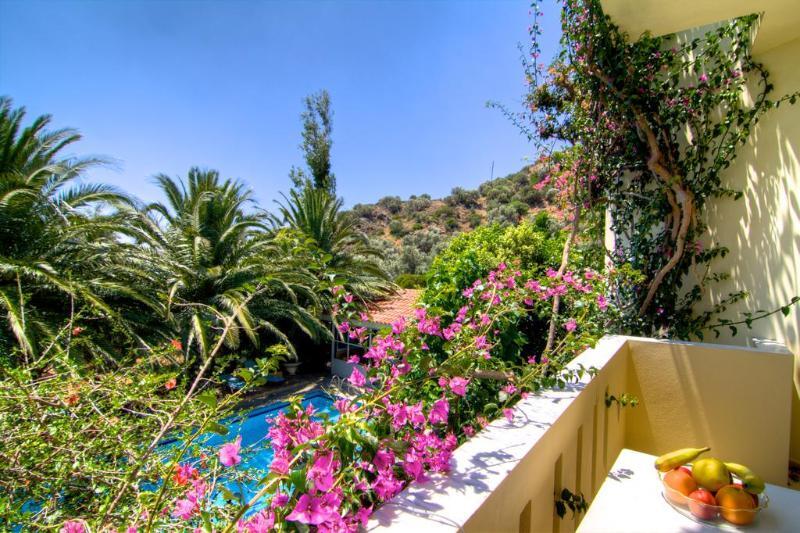 Sunrise Hotel & Apartments Rodhákinon Luaran gambar